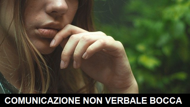 comunicazione non verbale bocca